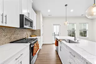 563 Nantahala Dr, Charlotte, NC 28211 - Photo 41