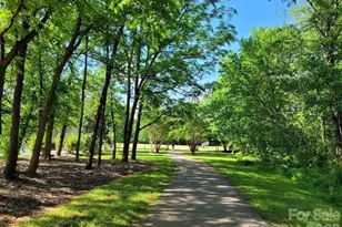 5946 Village Dr, Concord, NC 28027 - Photo 19