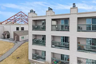 301 Pinnacle Inn Rd, Beech Mountain, NC 28604 - Photo 23