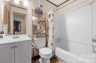 301 Pinnacle Inn Rd, Beech Mountain, NC 28604 - Photo 17