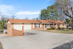 1470 Fairway Acres Rd, Lenoir, NC 28645 - Photo 35