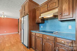 1470 Fairway Acres Rd, Lenoir, NC 28645 - Photo 11