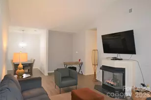 6307 Half Dome Dr, Charlotte, NC 28269 - Photo 3