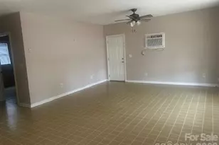 621 N Elm St, Marshville, NC 28103 - Photo 7