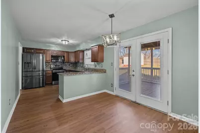 10737 Osprey Drive, Charlotte, NC 28226 - Photo 7