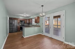 10737 Osprey Dr, Charlotte, NC 28226 - Photo 7