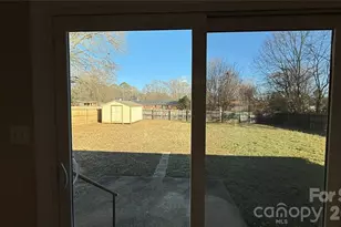 112 Woodhill Dr, Shelby, NC 28152 - Photo 13