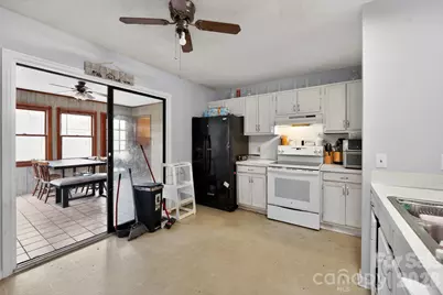 622 Worthville Street, Randleman, NC 27317 - Photo 5