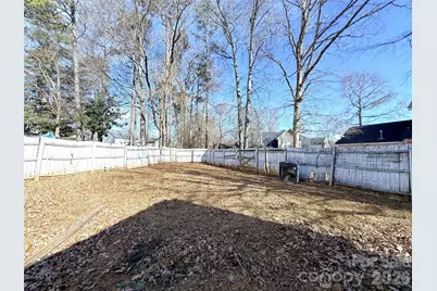 7333 Rosehall Drive, Charlotte, NC 28227 - Photo 27