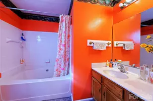 7333 Rosehall Dr, Charlotte, NC 28227 - Photo 13