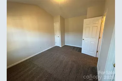 5227 Magnolia Tree Lane, Charlotte, NC 28215 - Photo 17