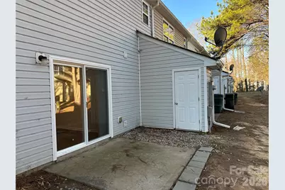 5227 Magnolia Tree Lane, Charlotte, NC 28215 - Photo 19