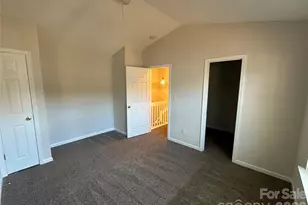 5227 Magnolia Tree Ln, Charlotte, NC 28215 - Photo 11