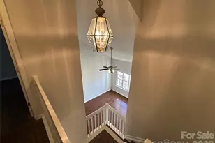 5227 Magnolia Tree Ln, Charlotte, NC 28215 - Photo 9