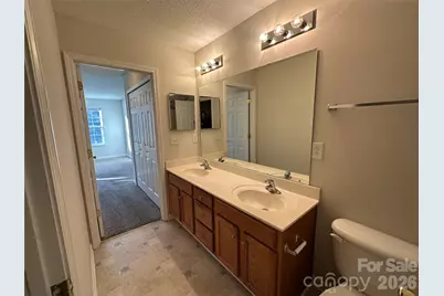 5227 Magnolia Tree Lane, Charlotte, NC 28215 - Photo 13