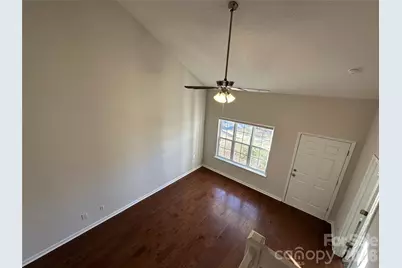 5227 Magnolia Tree Lane, Charlotte, NC 28215 - Photo 7