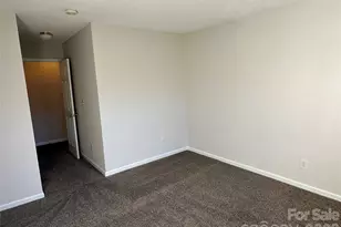 5227 Magnolia Tree Ln, Charlotte, NC 28215 - Photo 15