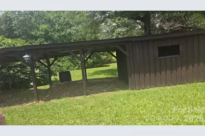 591 Landrum Road, Columbus, NC 28722 - Photo 9