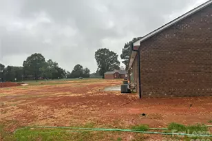 3303 Paul Elmore Rd, Lincolnton, NC 28092 - Photo 5