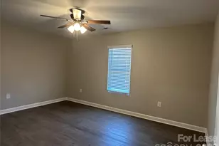 3303 Paul Elmore Rd, Lincolnton, NC 28092 - Photo 9