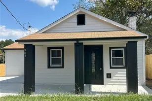 303 S Main St, Catawba, NC 28609 - Photo 1