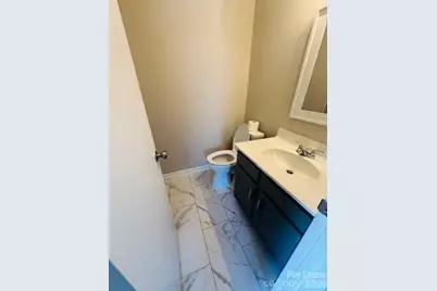 6137 Meadow Rose Lane, Charlotte, NC 28215 - Photo 11