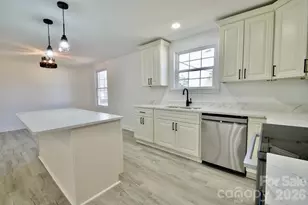 2903 Forbes Rd, Gastonia, NC 28056 - Photo 5