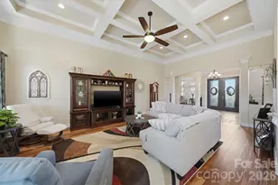 1743 Whitewater Ct, Hickory, NC 28602 - Photo 3