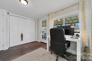 50 Illahee Pt, Brevard, NC 28712 - Photo 23