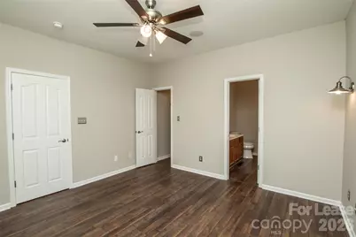 4018 Far West Drive, Charlotte, NC 28269 - Photo 15