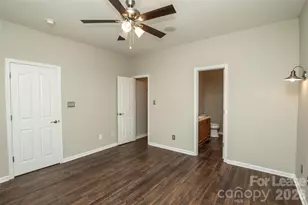 4018 Far West Dr, Charlotte, NC 28269 - Photo 15