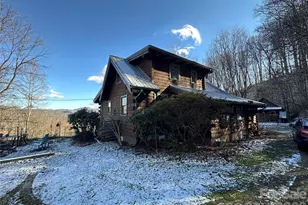 55 Comet Ln, Waynesville, NC 28785 - Photo 3