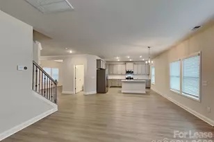 115 Queenshall Rd, Mooresville, NC 28117 - Photo 3