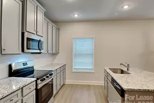 115 Queenshall Rd, Mooresville, NC 28117 - Photo 5