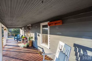 40 Painter Rd, Banner Elk, NC 28604 - Photo 9