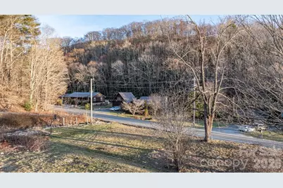 40 Painter Road, Banner Elk, NC 28604 - Photo 29