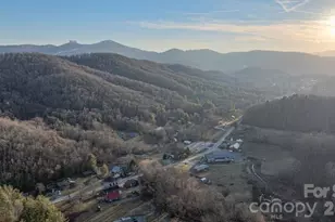 40 Painter Rd, Banner Elk, NC 28604 - Photo 3