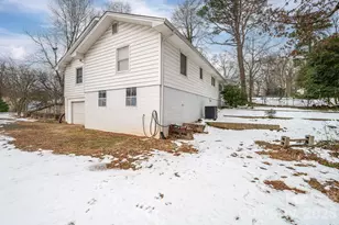 610 Washington St, Cramerton, NC 28032 - Photo 9