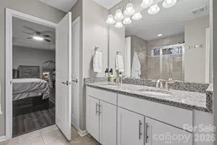 2542 Royal York Ave, Charlotte, NC 28210 - Photo 29