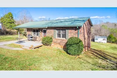 225 Baxter Street, Morganton, NC 28655 - Photo 1