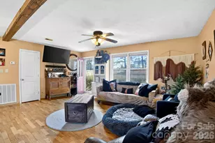 225 Baxter St, Morganton, NC 28655 - Photo 5