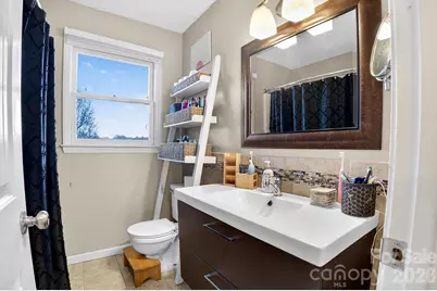 225 Baxter Street, Morganton, NC 28655 - Photo 9