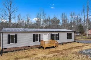 2113 Green Haven Ct, Morganton, NC 28655 - Photo 3