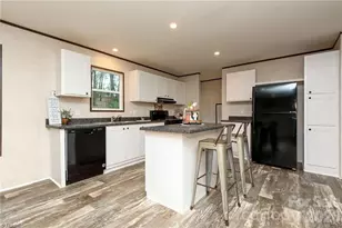 2113 Green Haven Ct, Morganton, NC 28655 - Photo 7