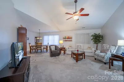 131 Ewarts Pond Road, Hendersonville, NC 28739 - Photo 5