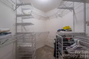 131 Ewarts Pond Rd, Hendersonville, NC 28739 - Photo 27