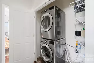 1905 Stroud Park Ct, Charlotte, NC 28206 - Photo 35