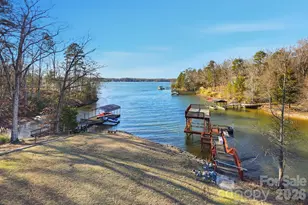 18409 St Charles Ln, Charlotte, NC 28278 - Photo 41