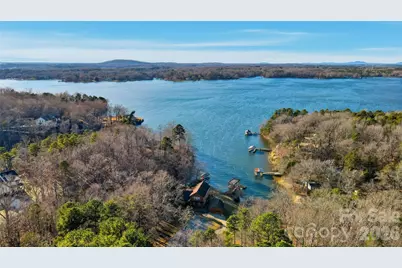 18409 Saint Charles Lane, Charlotte, NC 28278 - Photo 1