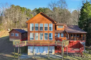 18409 St Charles Ln, Charlotte, NC 28278 - Photo 3